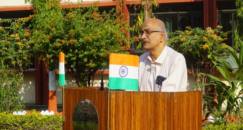 Dr. B.P. Bhaskar, Director delivering speech at ICAR-NBSS&LUP, Nagpur on occasion  of 74th  Republic Day, 26th  January,2023